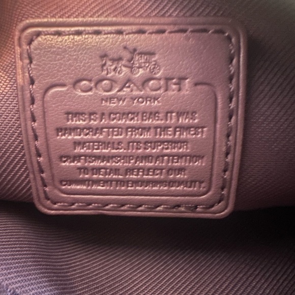 Coach pebbled Leather 6” x 4” Wrisltet purple and brown - Picture 5 of 5